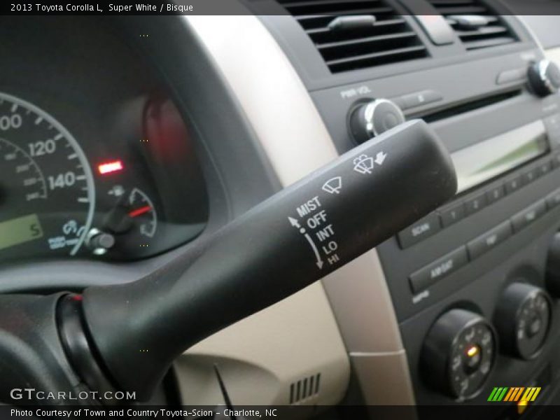 Super White / Bisque 2013 Toyota Corolla L