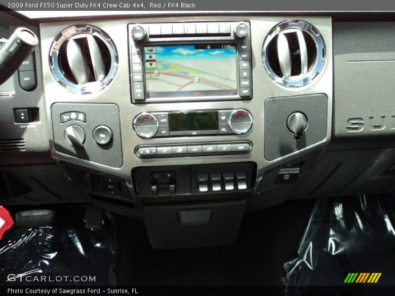Controls of 2009 F350 Super Duty FX4 Crew Cab 4x4