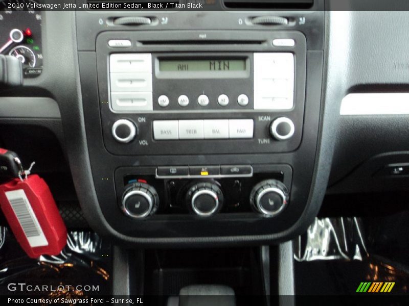 Black / Titan Black 2010 Volkswagen Jetta Limited Edition Sedan