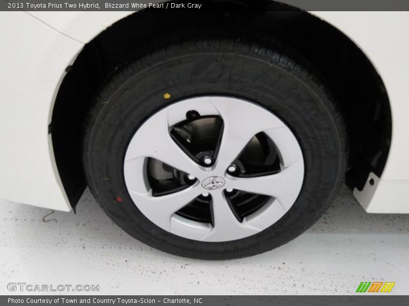 Blizzard White Pearl / Dark Gray 2013 Toyota Prius Two Hybrid
