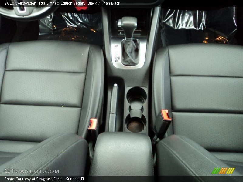 Black / Titan Black 2010 Volkswagen Jetta Limited Edition Sedan