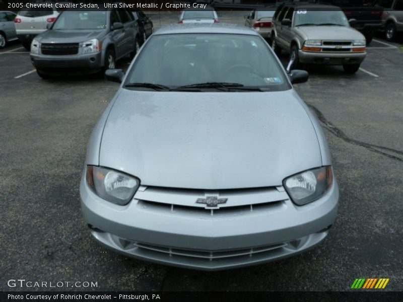 Ultra Silver Metallic / Graphite Gray 2005 Chevrolet Cavalier Sedan