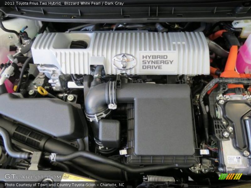 Blizzard White Pearl / Dark Gray 2013 Toyota Prius Two Hybrid