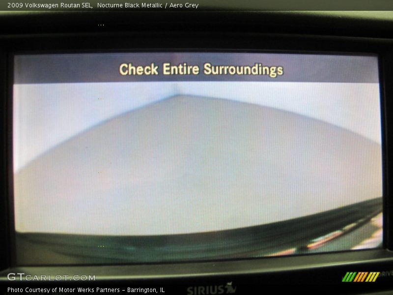 Nocturne Black Metallic / Aero Grey 2009 Volkswagen Routan SEL