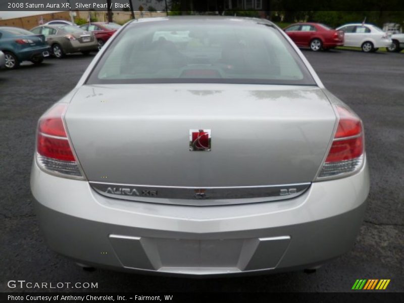 Silver Pearl / Black 2008 Saturn Aura XR