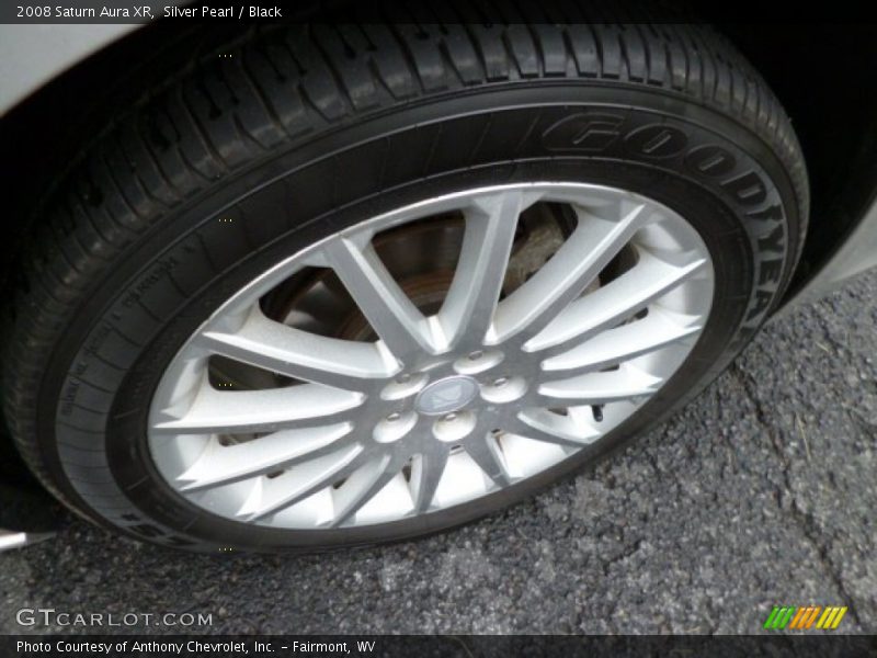 Silver Pearl / Black 2008 Saturn Aura XR