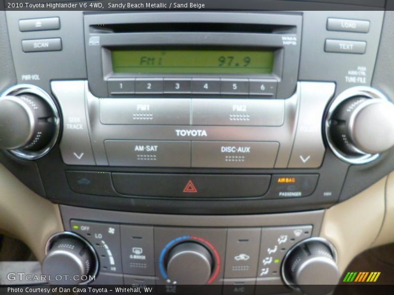 Sandy Beach Metallic / Sand Beige 2010 Toyota Highlander V6 4WD