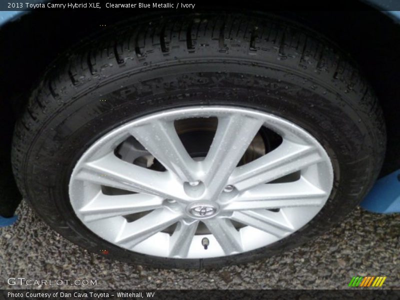 Clearwater Blue Metallic / Ivory 2013 Toyota Camry Hybrid XLE