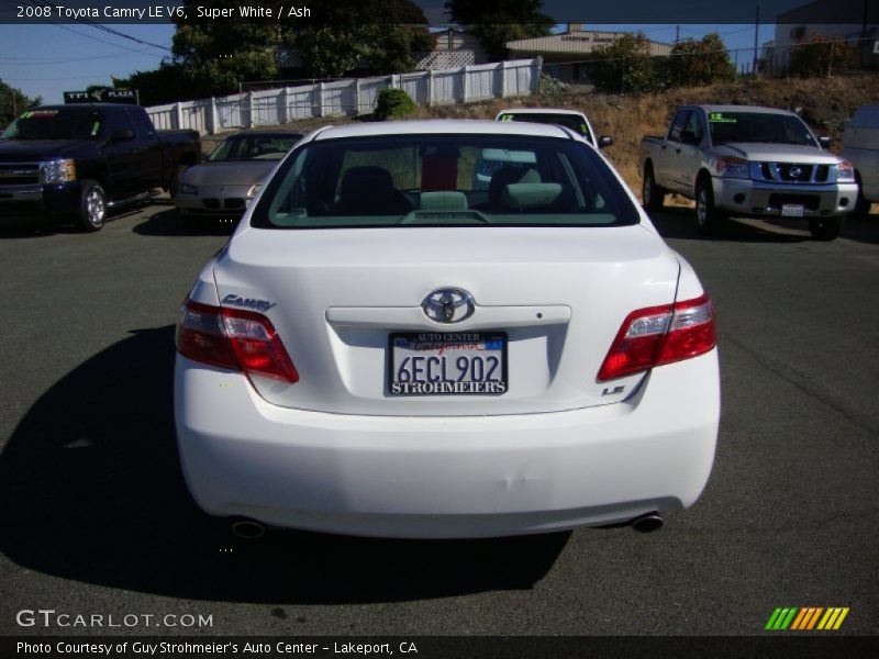 Super White / Ash 2008 Toyota Camry LE V6