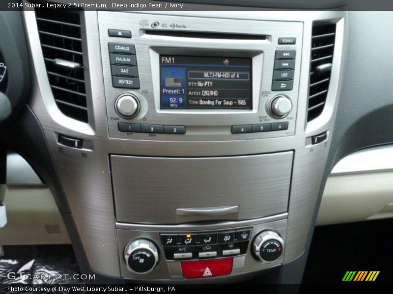 Controls of 2014 Legacy 2.5i Premium