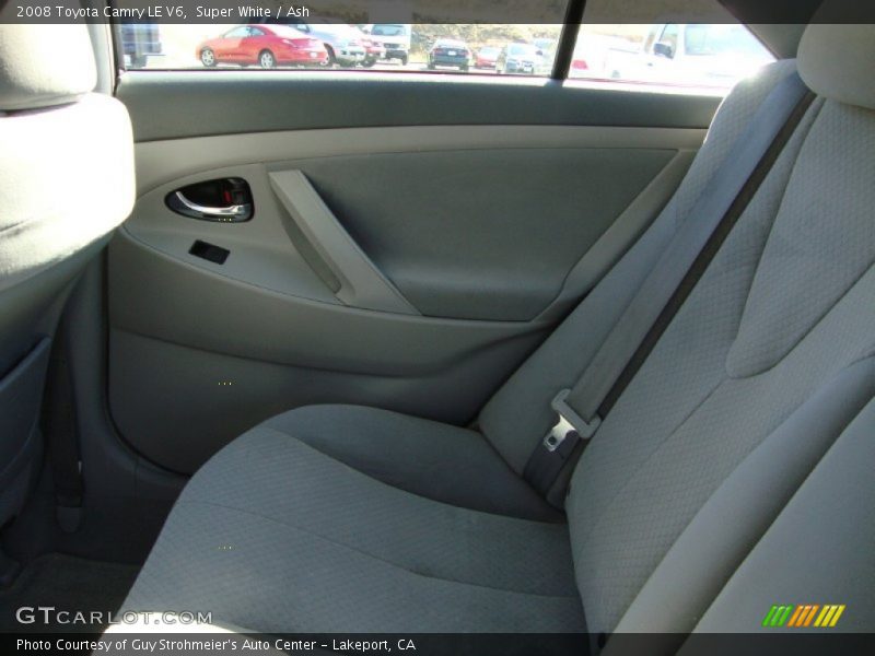 Super White / Ash 2008 Toyota Camry LE V6
