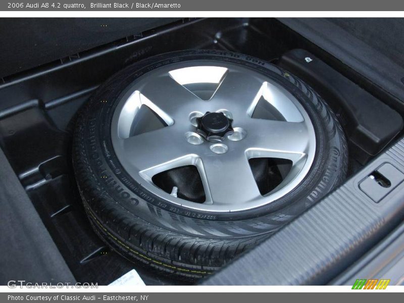 Brilliant Black / Black/Amaretto 2006 Audi A8 4.2 quattro