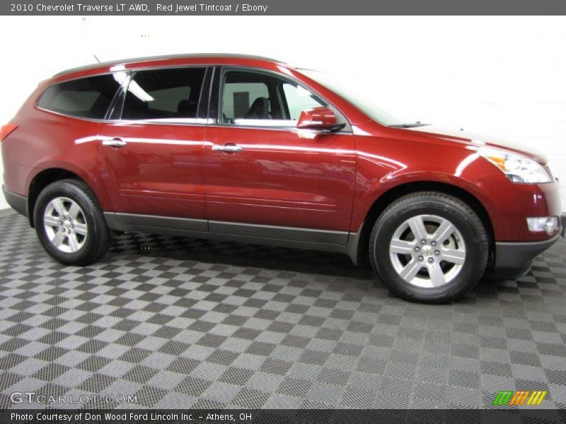 Red Jewel Tintcoat / Ebony 2010 Chevrolet Traverse LT AWD
