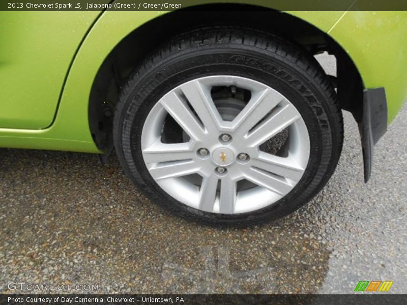 Jalapeno (Green) / Green/Green 2013 Chevrolet Spark LS