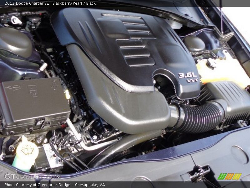 Blackberry Pearl / Black 2012 Dodge Charger SE