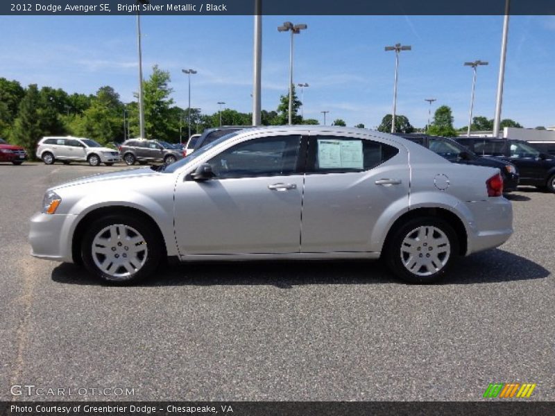 Bright Silver Metallic / Black 2012 Dodge Avenger SE