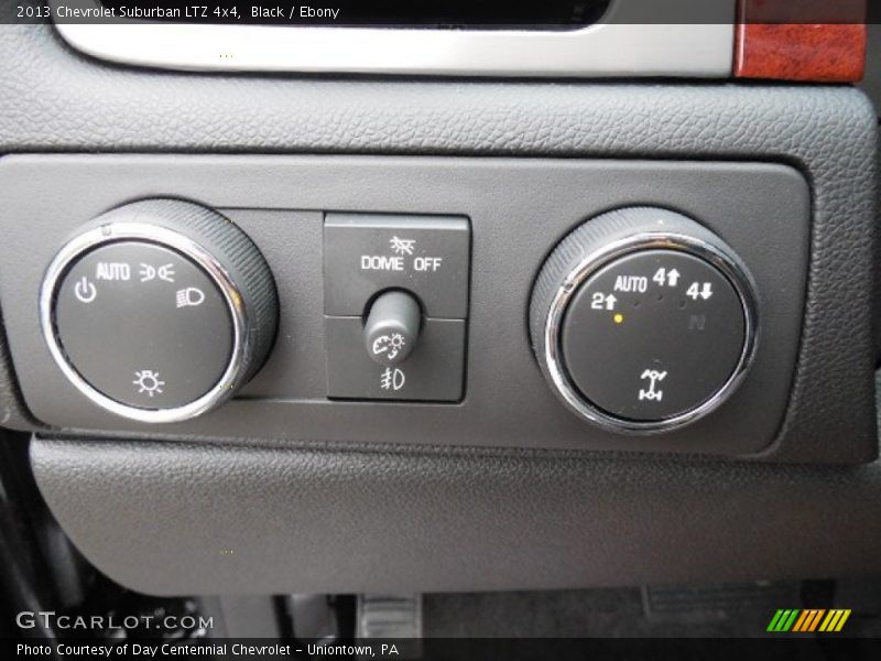 Black / Ebony 2013 Chevrolet Suburban LTZ 4x4
