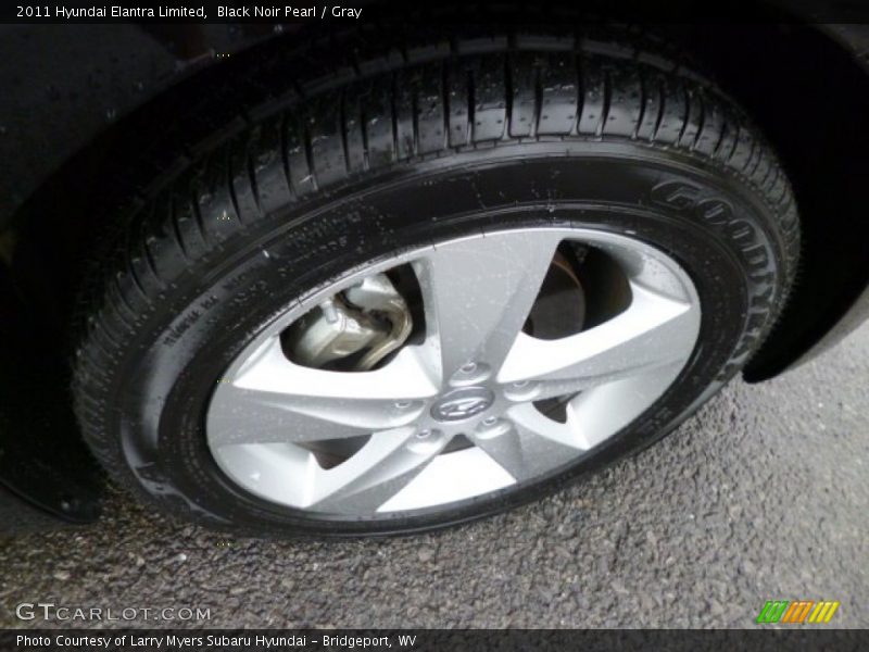 Black Noir Pearl / Gray 2011 Hyundai Elantra Limited