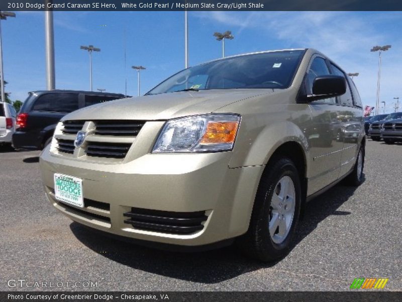 White Gold Pearl / Medium Slate Gray/Light Shale 2010 Dodge Grand Caravan SE Hero