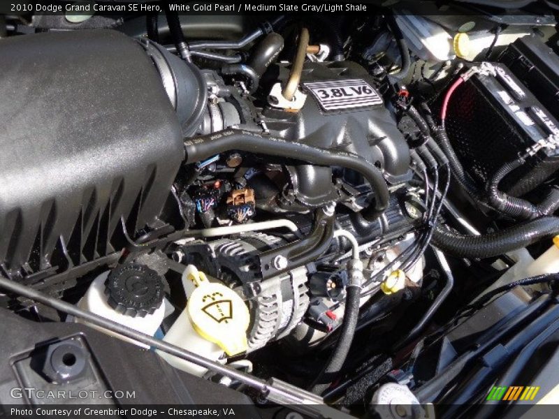 White Gold Pearl / Medium Slate Gray/Light Shale 2010 Dodge Grand Caravan SE Hero