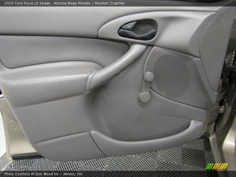 Arizona Beige Metallic / Medium Graphite 2003 Ford Focus LX Sedan