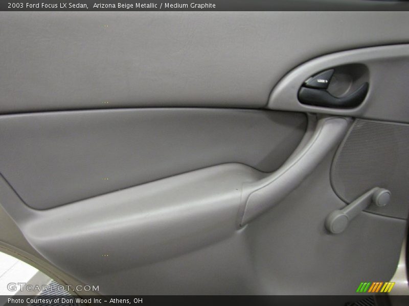 Arizona Beige Metallic / Medium Graphite 2003 Ford Focus LX Sedan