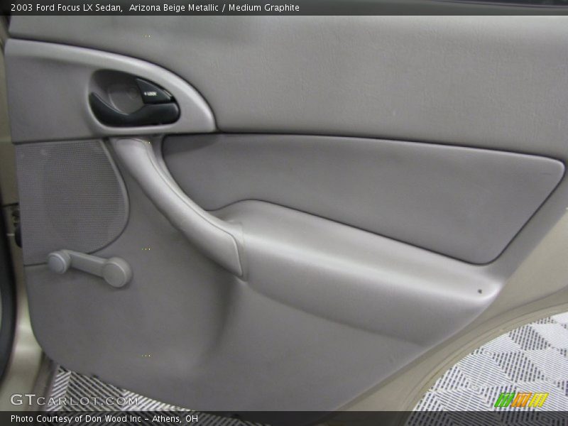 Arizona Beige Metallic / Medium Graphite 2003 Ford Focus LX Sedan