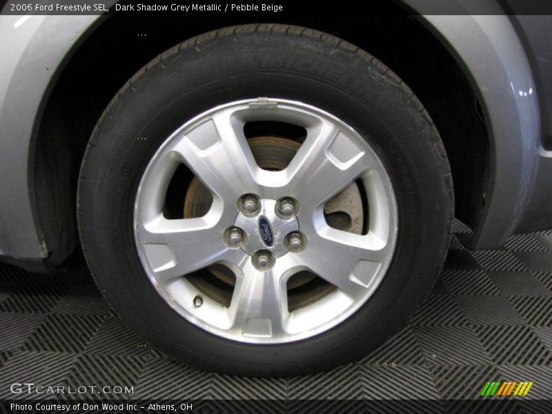 Dark Shadow Grey Metallic / Pebble Beige 2006 Ford Freestyle SEL