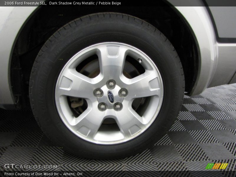 Dark Shadow Grey Metallic / Pebble Beige 2006 Ford Freestyle SEL