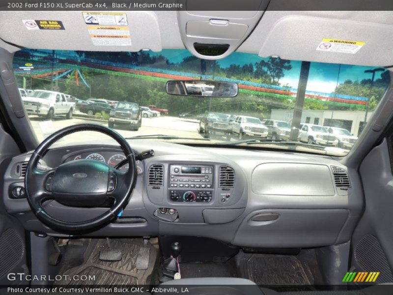 Black / Medium Graphite 2002 Ford F150 XL SuperCab 4x4