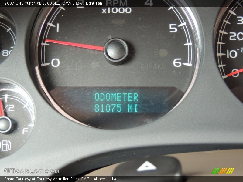 Onyx Black / Light Tan 2007 GMC Yukon XL 2500 SLE