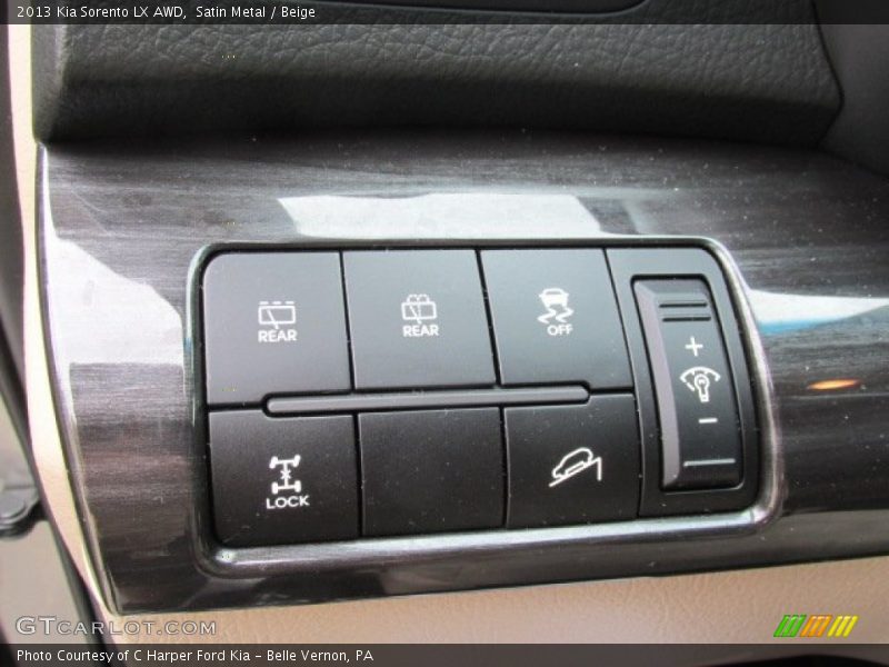 Satin Metal / Beige 2013 Kia Sorento LX AWD
