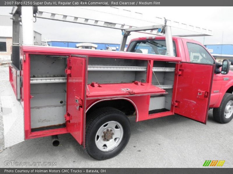  2007 F250 Super Duty XL Regular Cab 4x4 Commercial Red Clearcoat