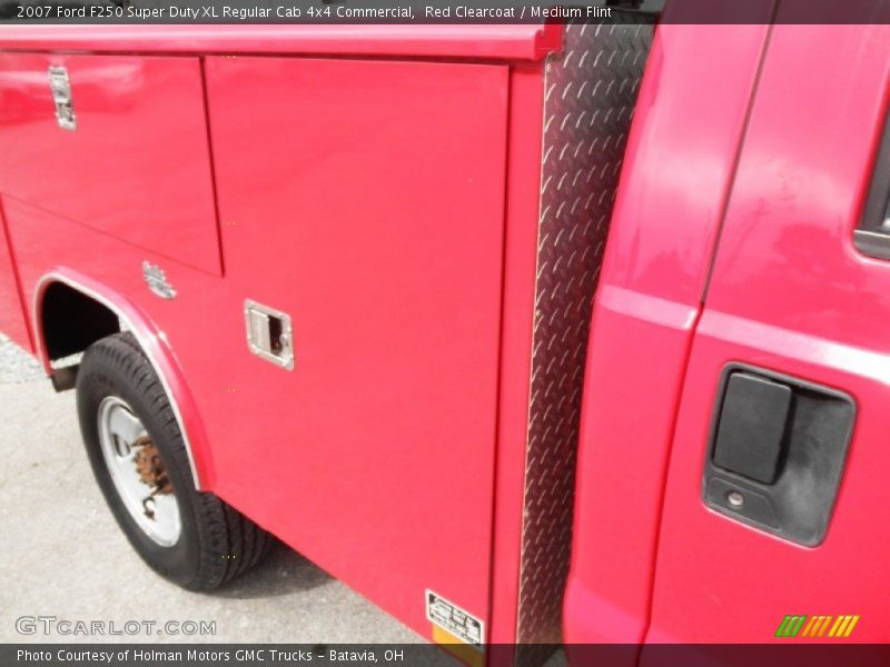 Red Clearcoat / Medium Flint 2007 Ford F250 Super Duty XL Regular Cab 4x4 Commercial