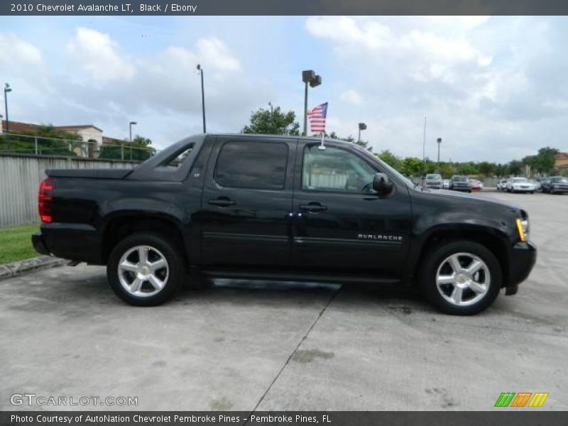 Black / Ebony 2010 Chevrolet Avalanche LT