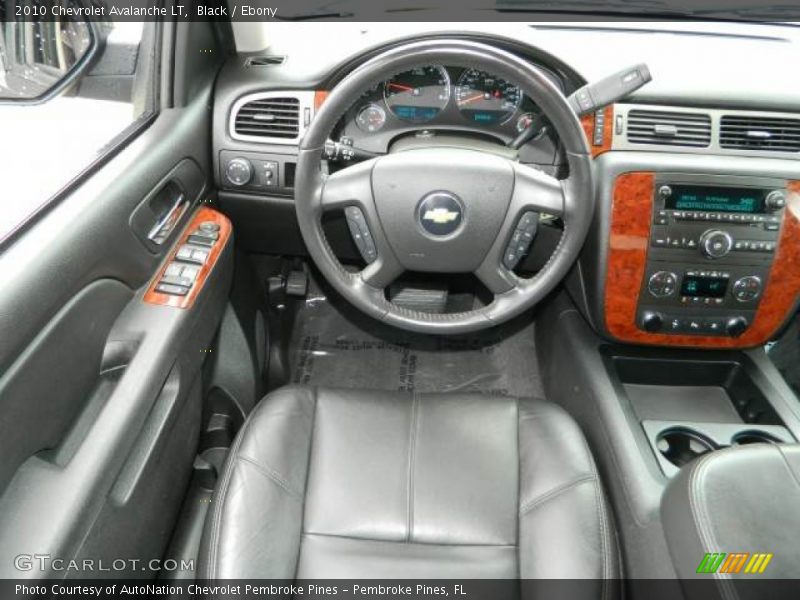 Black / Ebony 2010 Chevrolet Avalanche LT