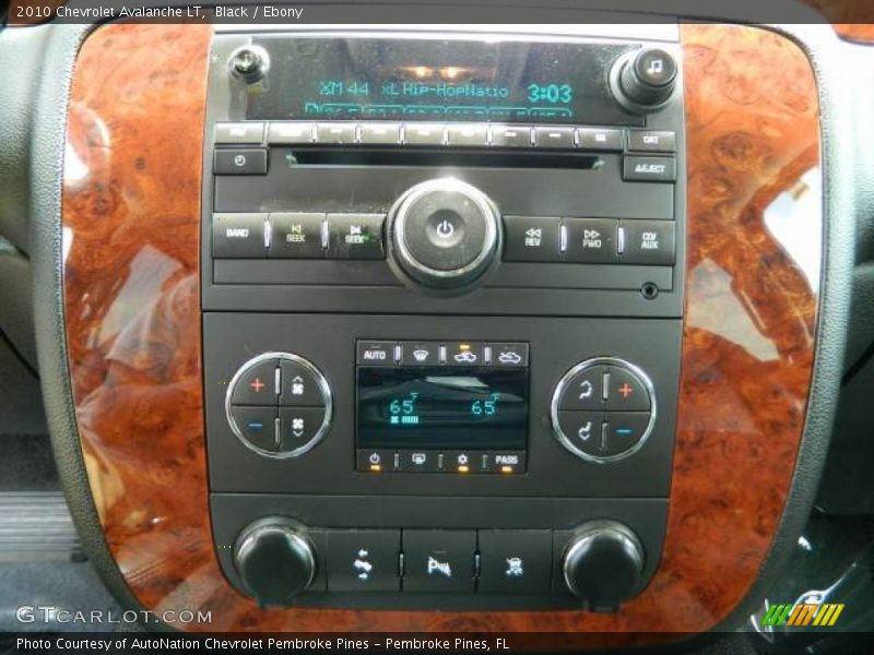 Black / Ebony 2010 Chevrolet Avalanche LT