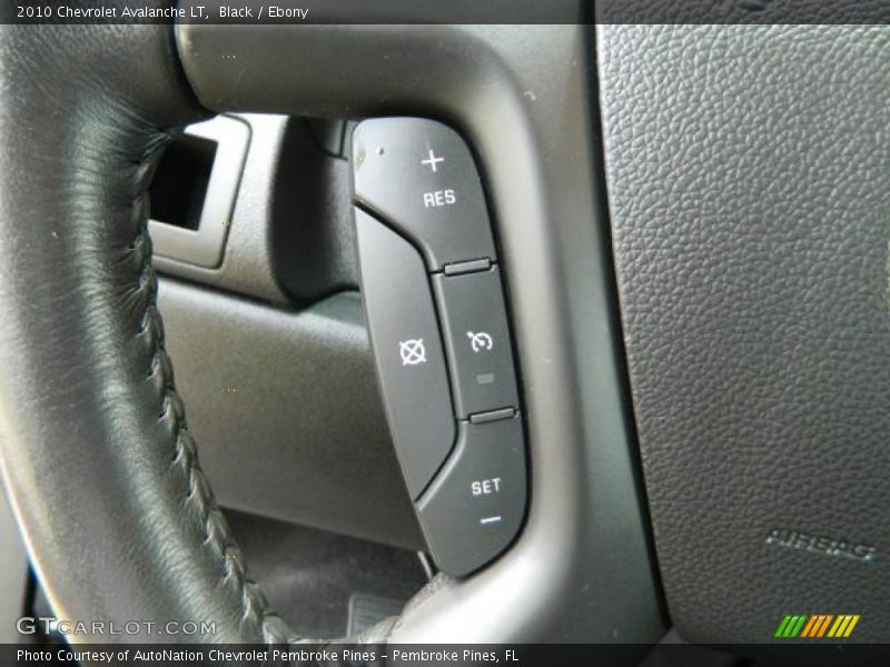 Black / Ebony 2010 Chevrolet Avalanche LT