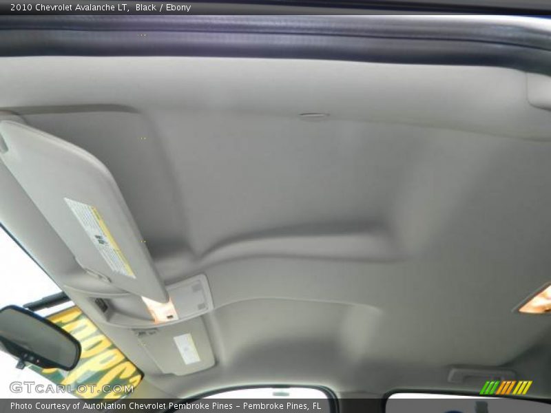 Black / Ebony 2010 Chevrolet Avalanche LT