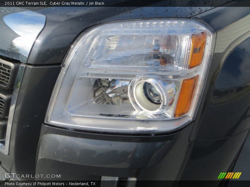 Cyber Gray Metallic / Jet Black 2011 GMC Terrain SLE