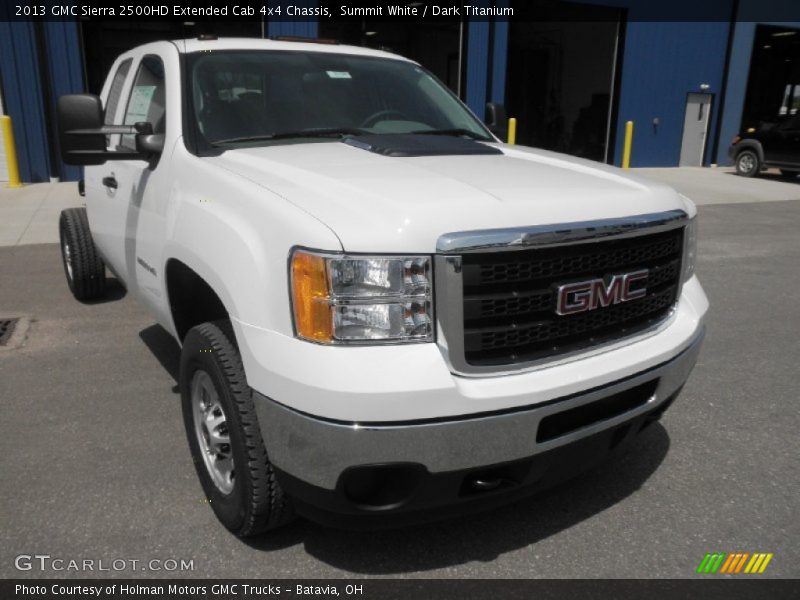 Summit White / Dark Titanium 2013 GMC Sierra 2500HD Extended Cab 4x4 Chassis