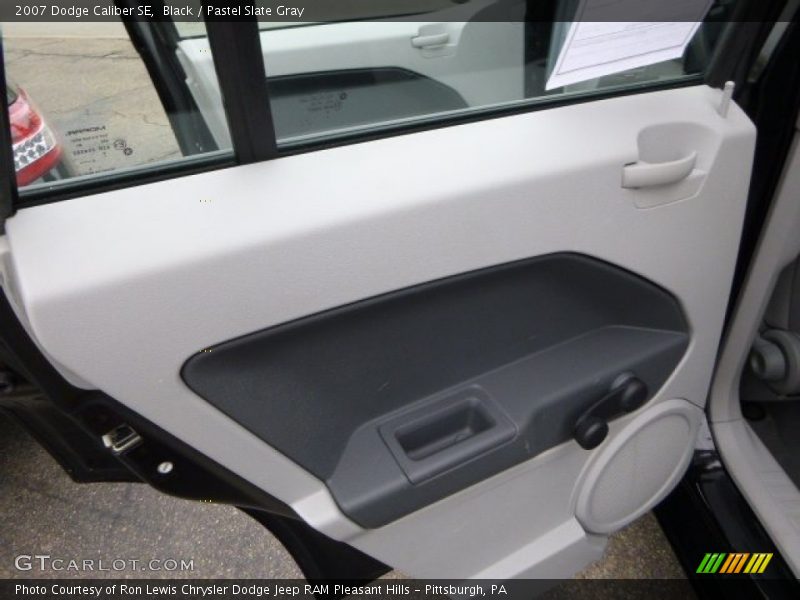 Black / Pastel Slate Gray 2007 Dodge Caliber SE