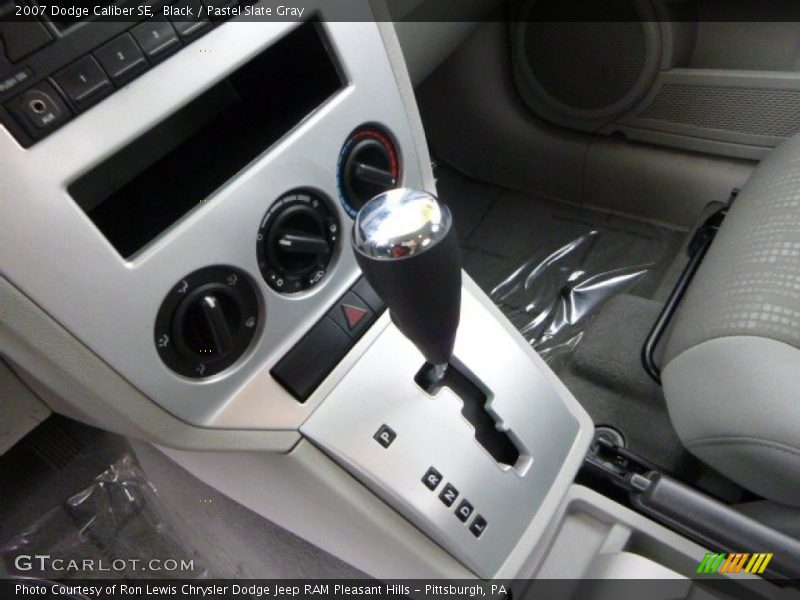 Black / Pastel Slate Gray 2007 Dodge Caliber SE