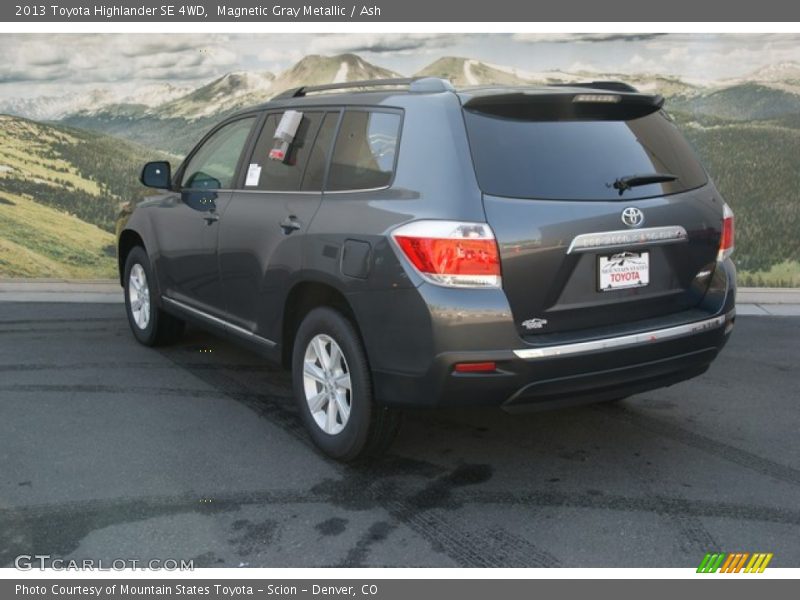 Magnetic Gray Metallic / Ash 2013 Toyota Highlander SE 4WD