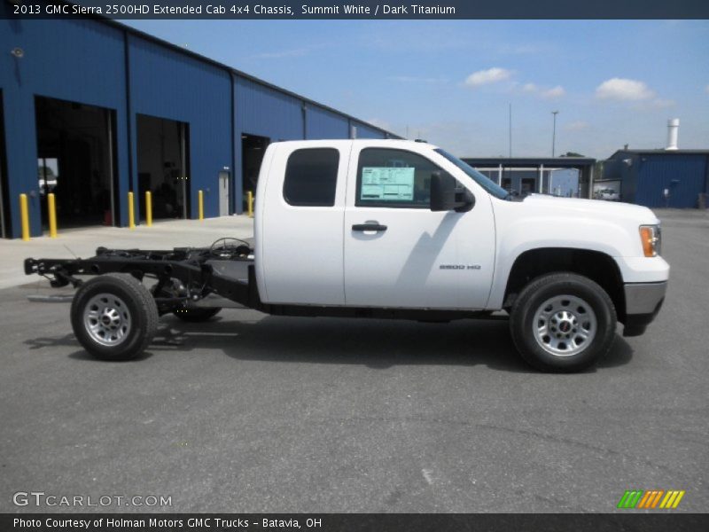 Summit White / Dark Titanium 2013 GMC Sierra 2500HD Extended Cab 4x4 Chassis