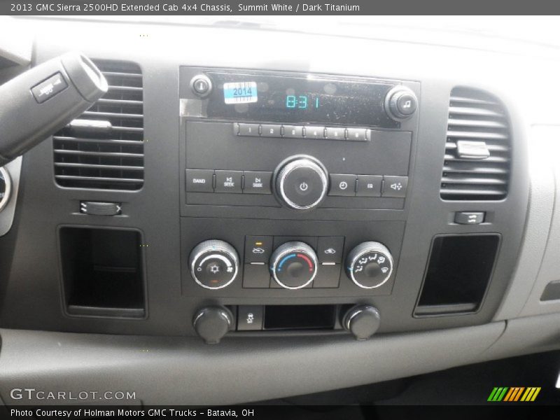 Summit White / Dark Titanium 2013 GMC Sierra 2500HD Extended Cab 4x4 Chassis