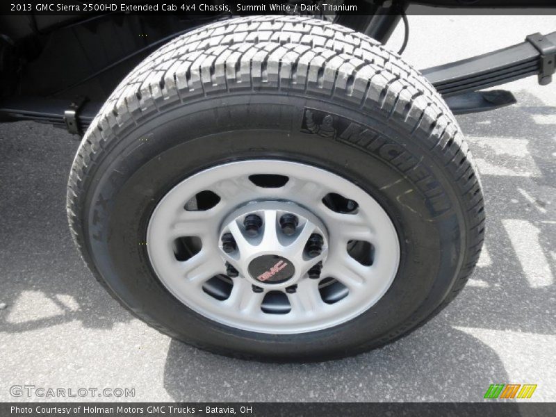 Summit White / Dark Titanium 2013 GMC Sierra 2500HD Extended Cab 4x4 Chassis