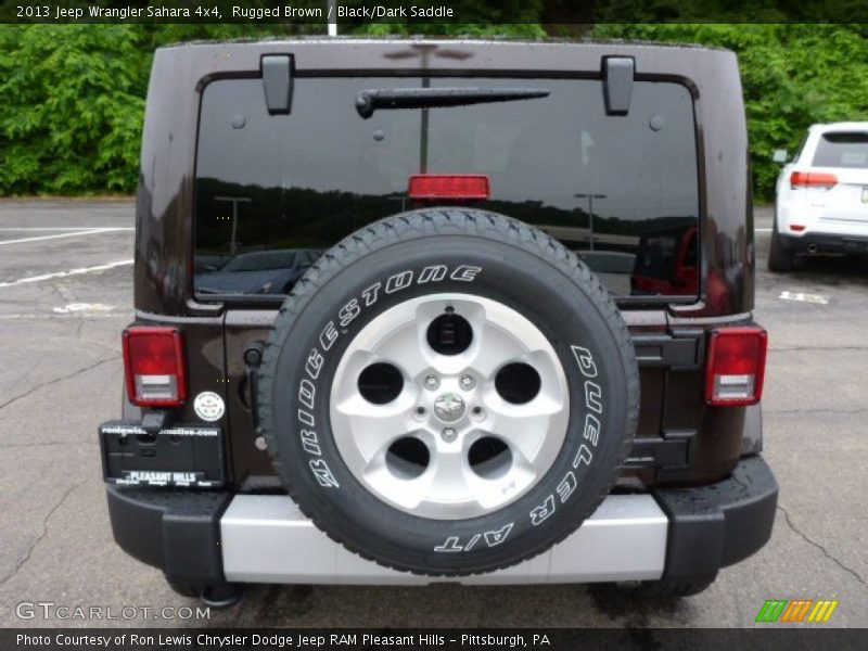 Rugged Brown / Black/Dark Saddle 2013 Jeep Wrangler Sahara 4x4