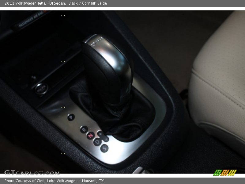 Black / Cornsilk Beige 2011 Volkswagen Jetta TDI Sedan