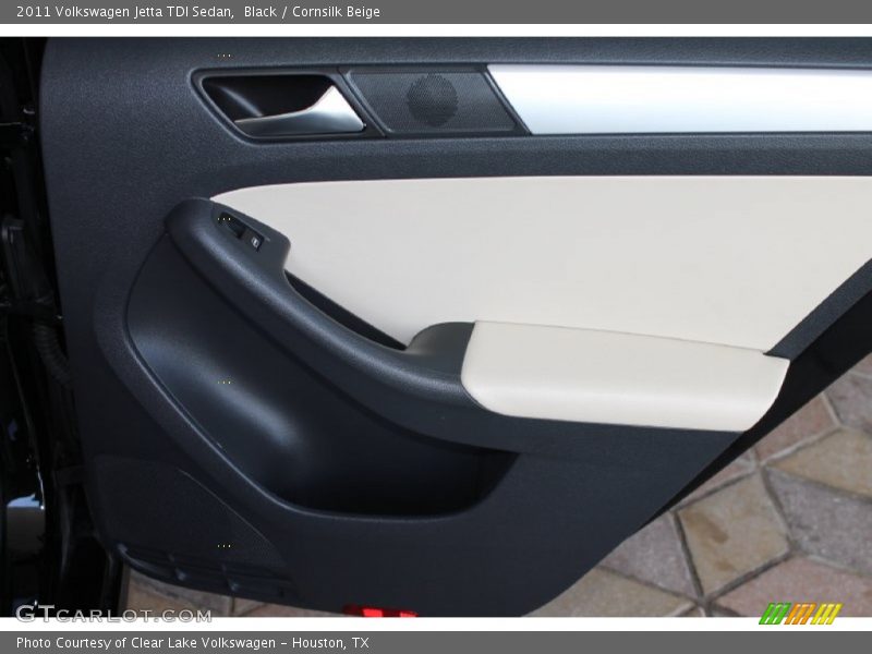 Black / Cornsilk Beige 2011 Volkswagen Jetta TDI Sedan
